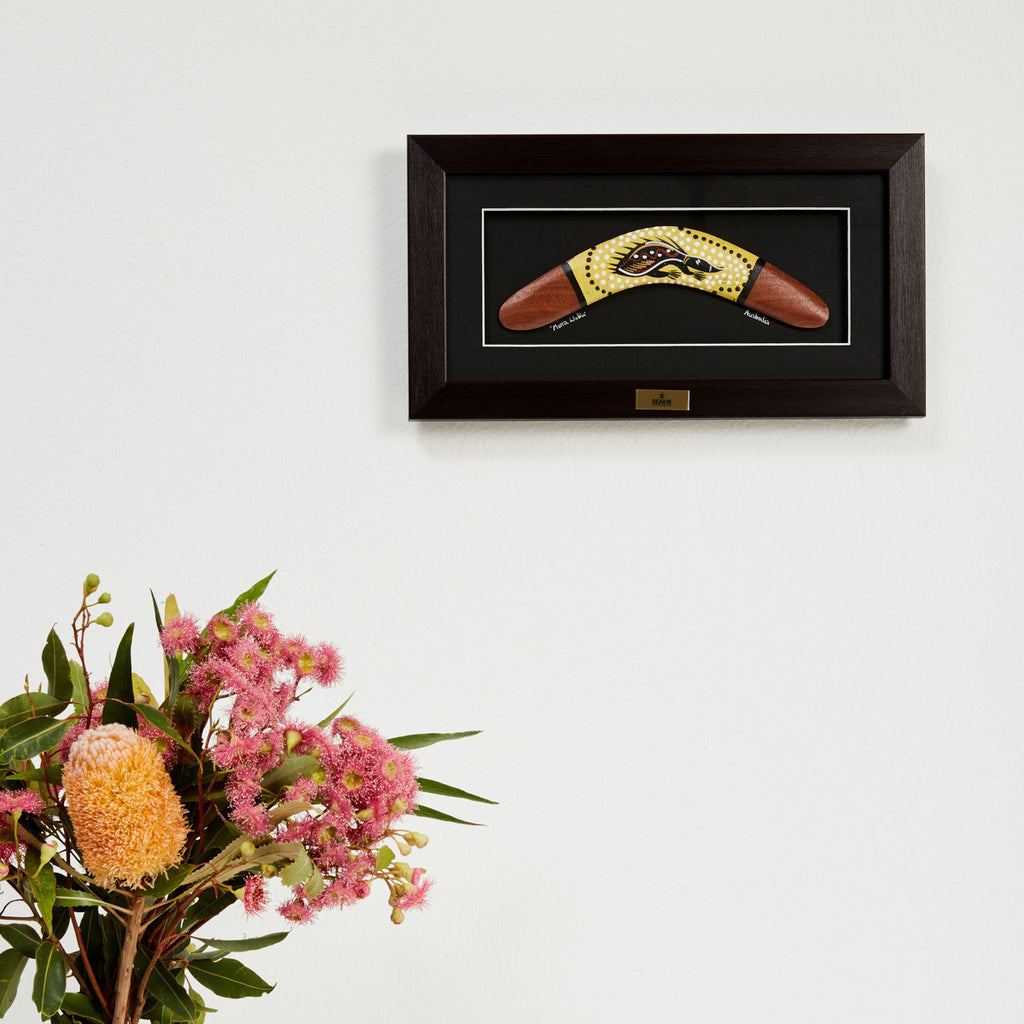 Framed boomerang small