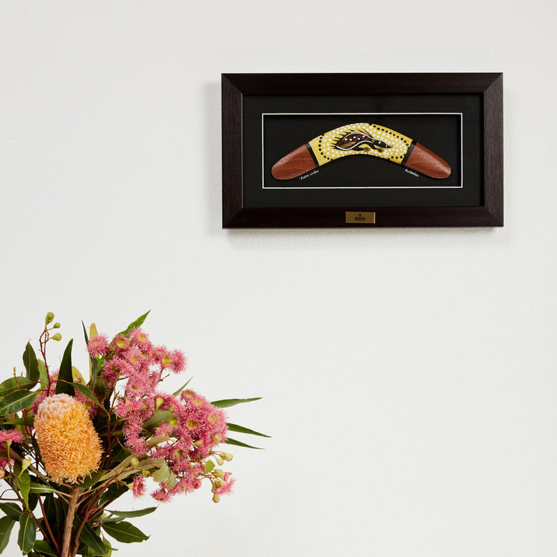 Framed boomerang small
